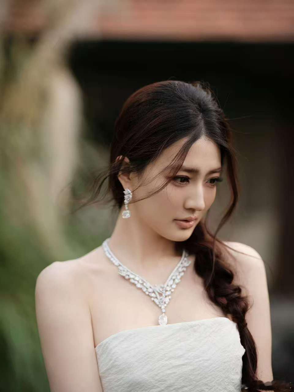  徐璐到底有多少盲盒 不仅盲盒多，眼光更绝！徐璐选的款都好漂亮，收藏欲直接被勾住