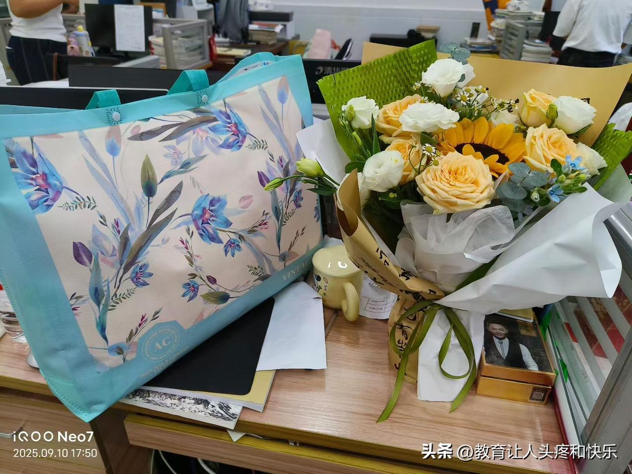 教师节倒霉记：我这一天纯纯渡劫
 
教师节？这仨字儿……我这节过得比被学生气哭三