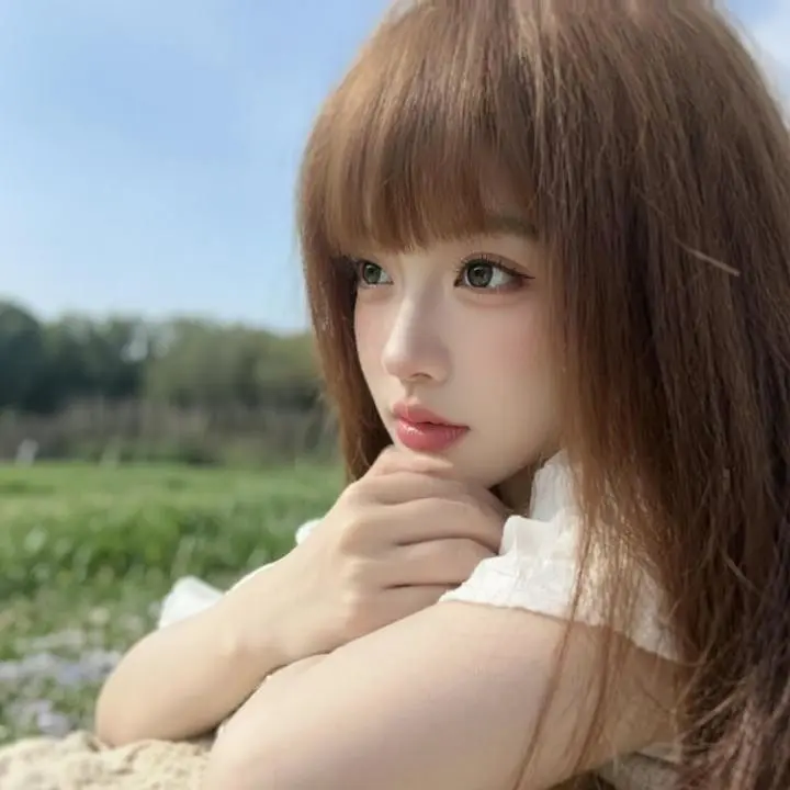 AI柔光少女写真 随变ai随便玩 拍同款甜妹妆 写真风格