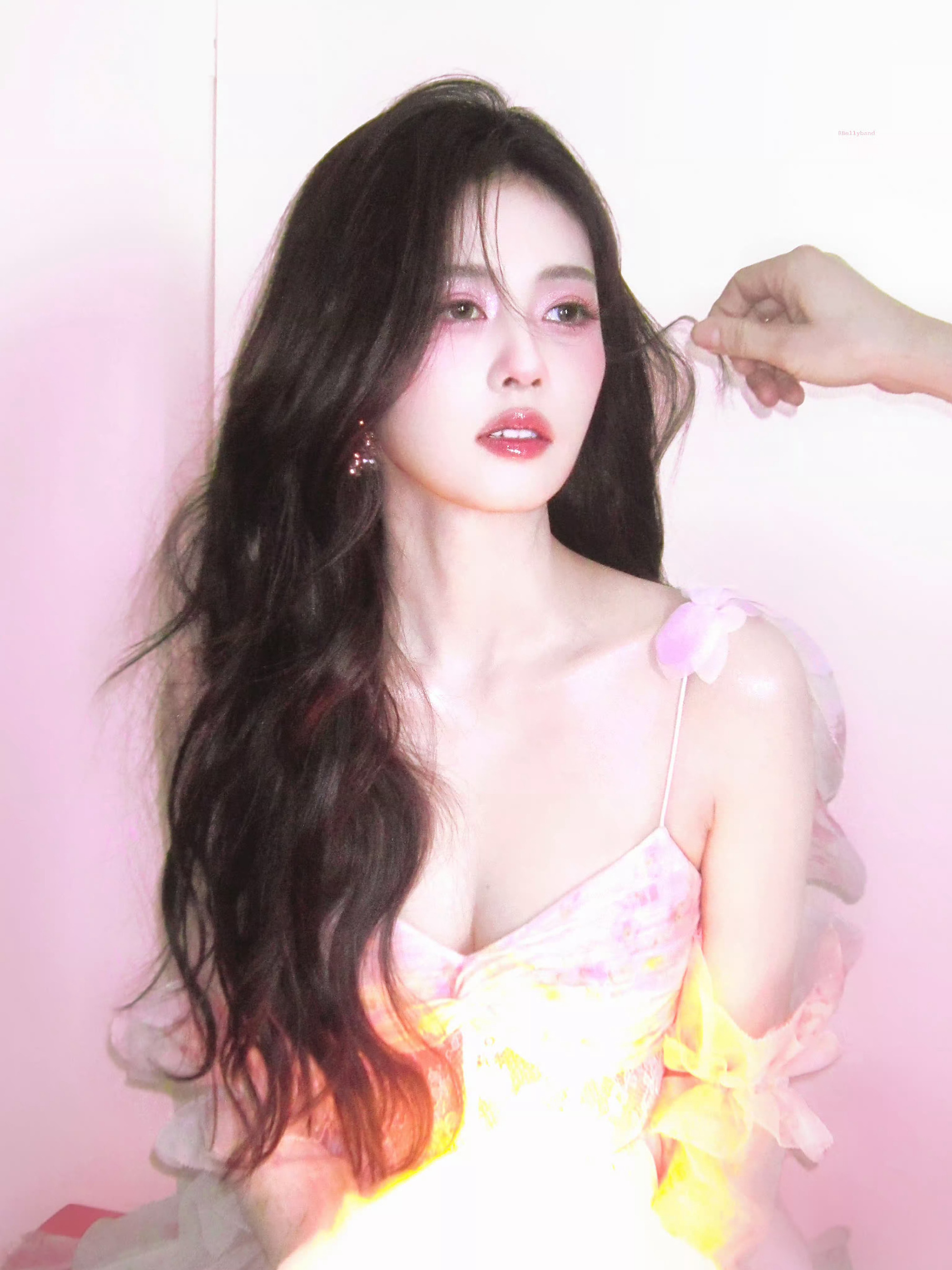 ·白鹿莫离 ·白鹿叶璃﻿ 没经过你的同意，就把你放在心上，是我不好。可你没有我的
