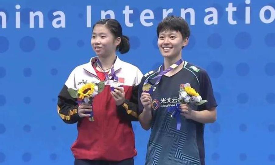 #2023越南羽毛球国际赛#1/16决赛，国羽3名女单携手晋级次轮：
戴望 21
