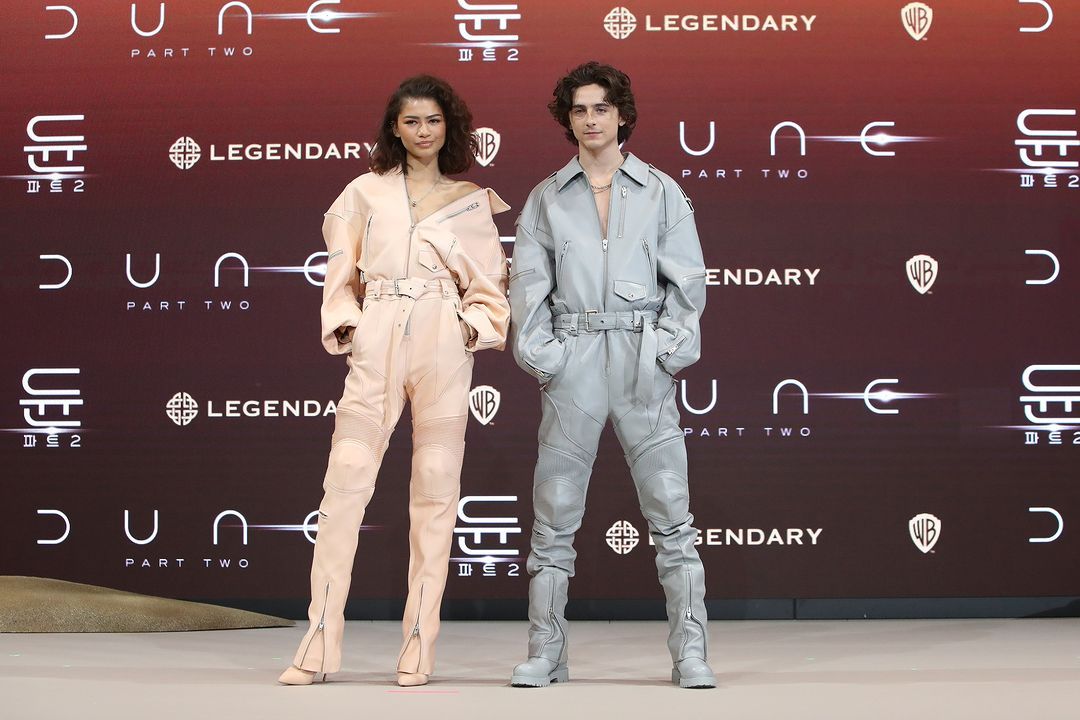 沙丘2主创来到韩国宣传，甜茶、赞达亚和奥斯汀都来了，皮尤缺席，好莱坞电影亚洲宣传
