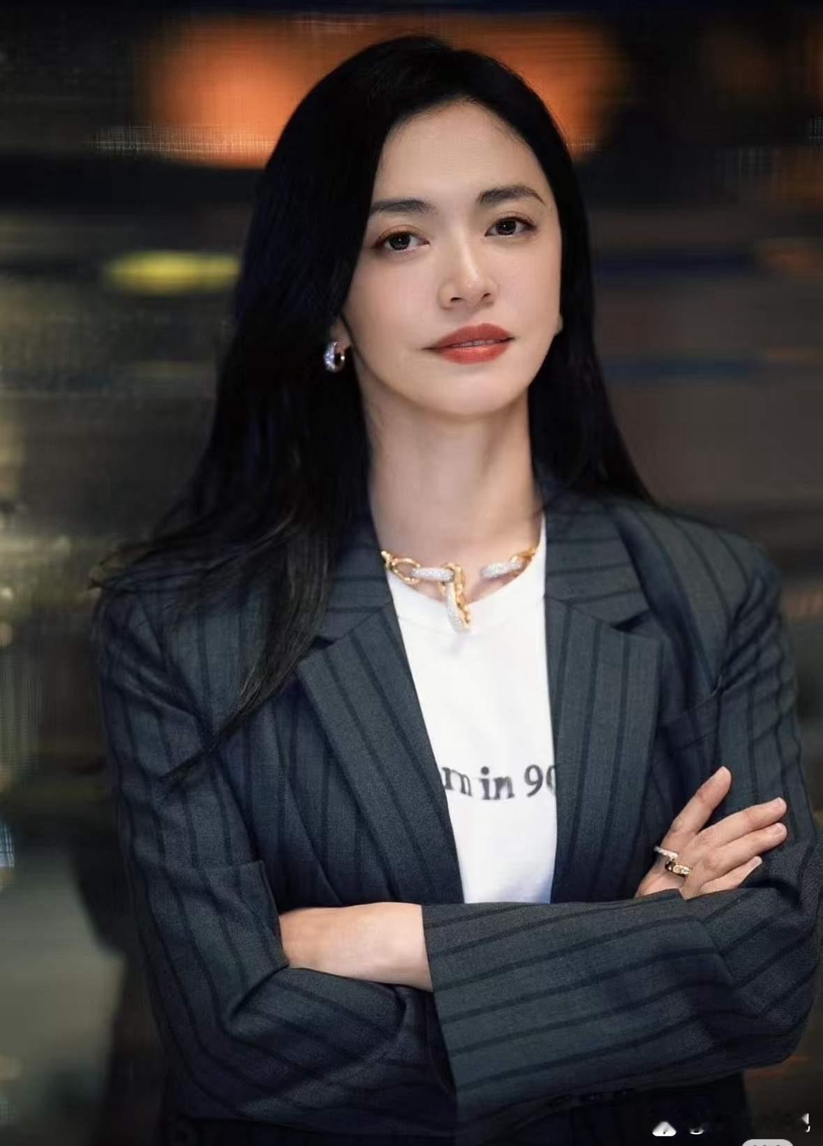 姚晨的这次翻车，算是彻底败光了她的路人缘！回顾姚晨这次翻车的全过程，才发现，这次