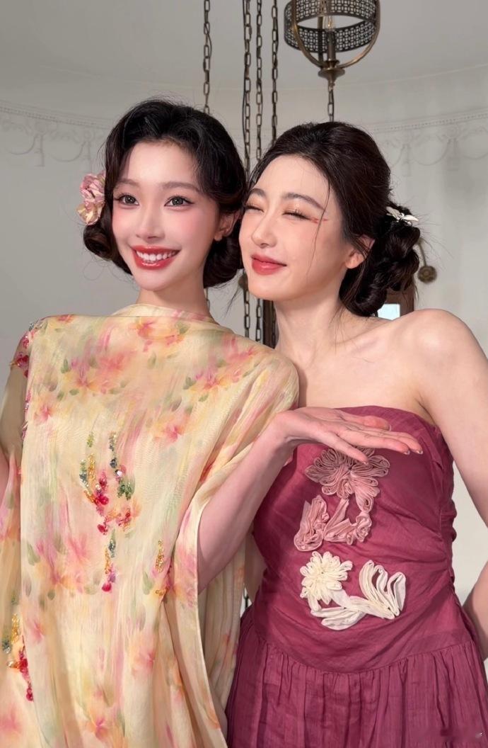 何穗易梦玲孙乐言三个人三种风格谁能拒绝三种风格的美学碰撞！何穗清冷高级超模风，易