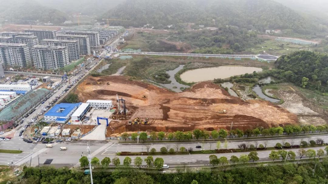 梅溪湖片区教育配套再升级 木棉中学开工建设 2027年投用将新增1800个学位