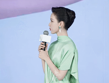 陈都灵回应巴黎时装周出圈造型陈都灵回应时装周短发造型陈都灵 陈都灵 时装周造型是