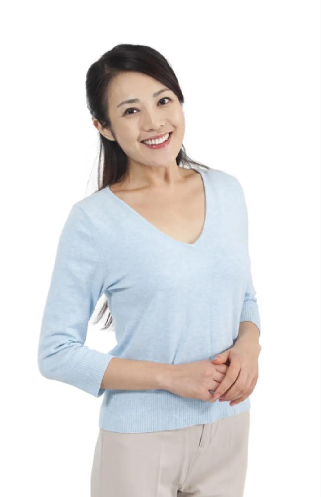 生活中确实有这样的现象：有一部分女人确实喜欢没钱的男人。虽然有些女人喜欢有钱的男