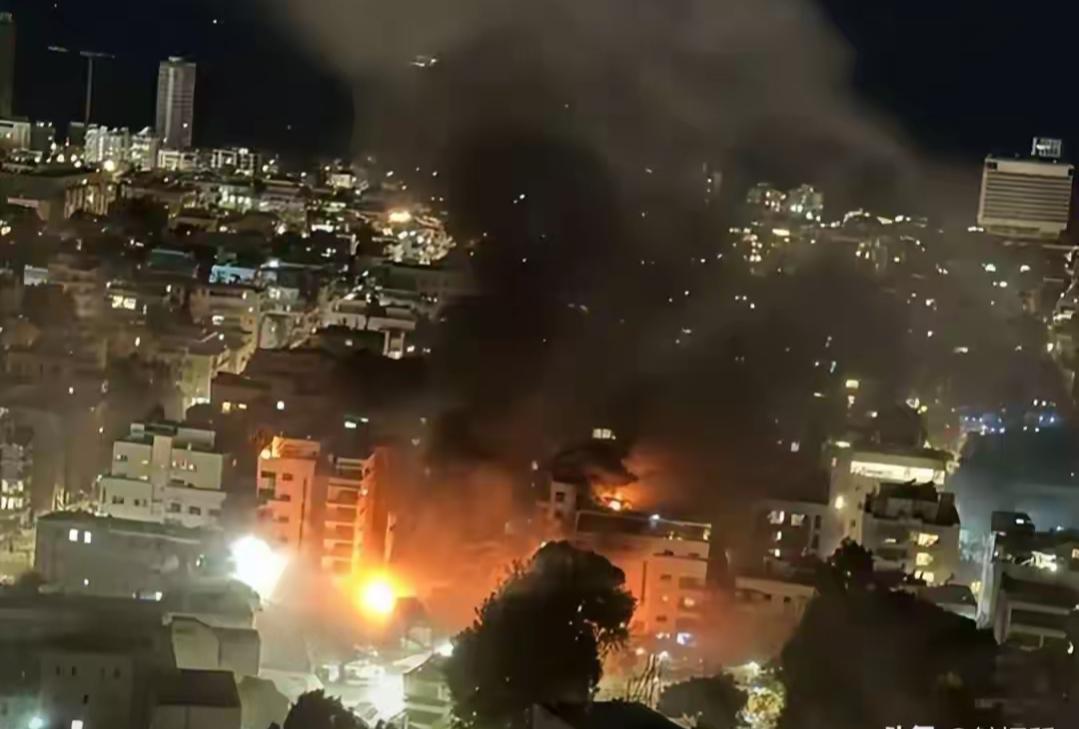 恢复对以色列的导弹打击，看来是有高人指点。以伊朗的战斗力攻击美国，想对美国造成致