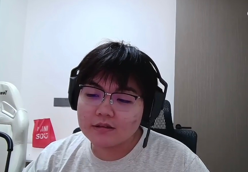 一个赛季练一个烟位这么难吗？先选永远是芮娜和壹决，壹决玩的和s一样[doge]美