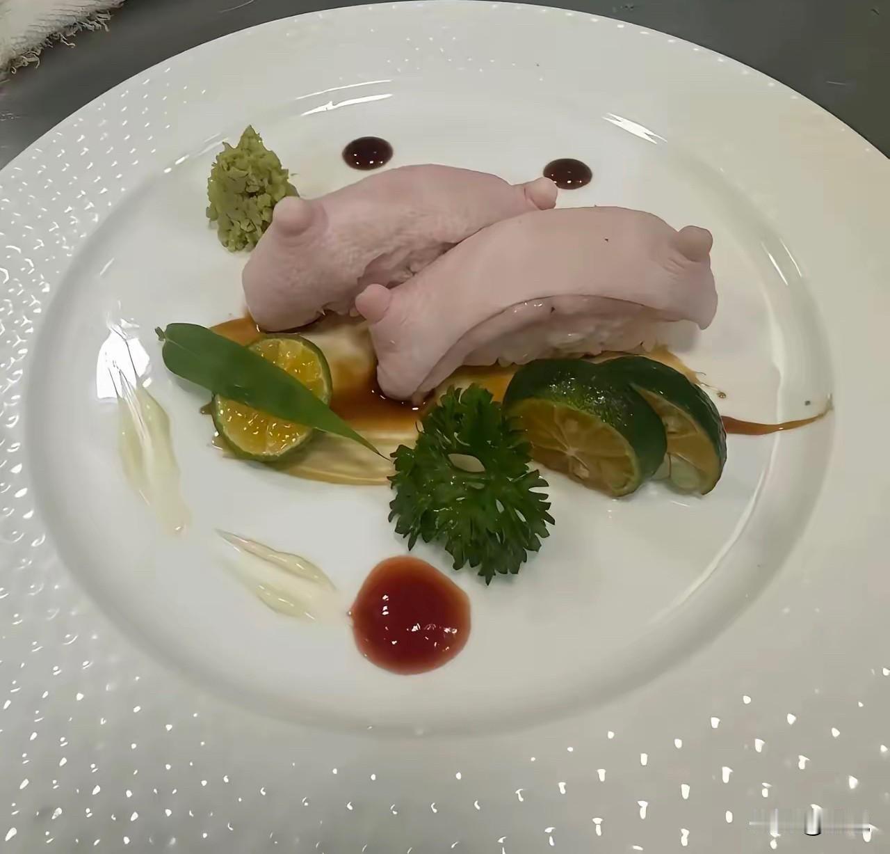 有钱人才会享受，不坑穷人[捂脸]