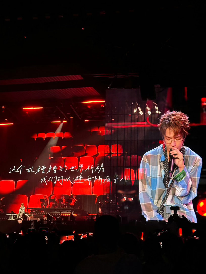 TizzyT最尊重粉丝投票结果的歌手TizzyT预判了粉丝的预判 谁能不爱这样的