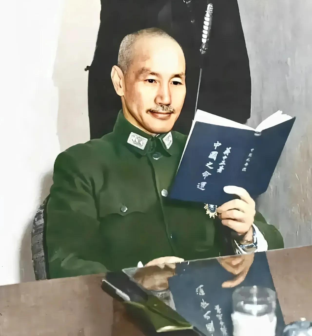 解放战争关内战场，1947年底兵撤胶东，应该蒋介石最大败着了……

当年9月胶东