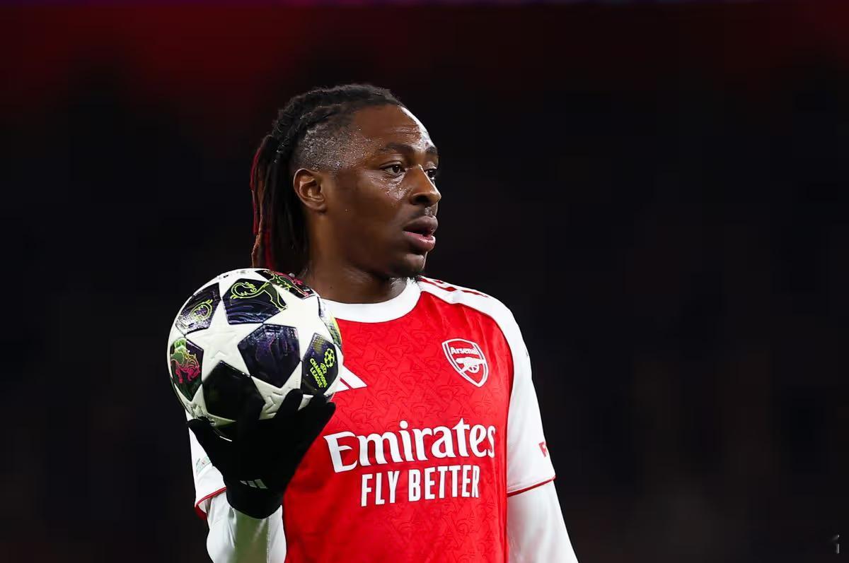 阿森纳vs伯恩茅斯 阿森纳昨天的训练，萨卡、廷伯、卡拉菲奥里、厄德高、因卡皮耶缺