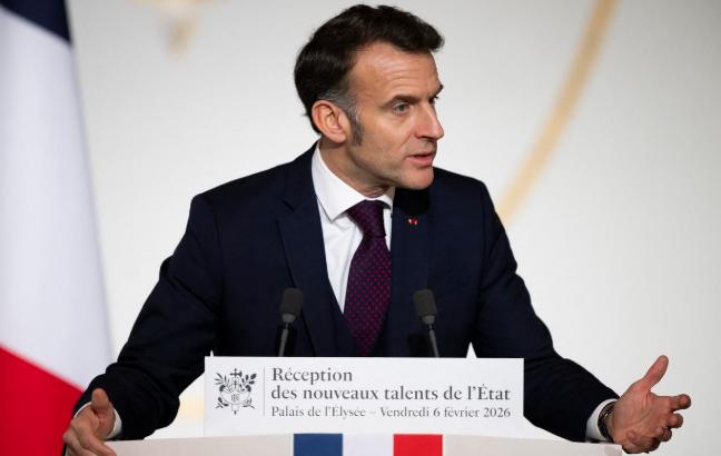 玉渊潭天已经明牌：法国只要敢对中国出手，中国就立即打出三张“王炸”，把马克龙打清