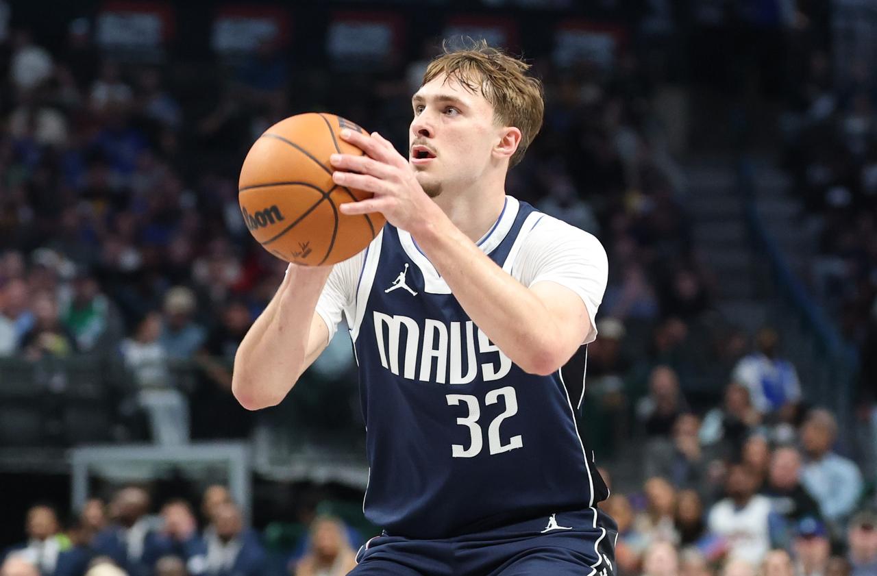 独行侠：鹈鹕虽然赢了比赛，但我们赢了未来。
独行侠客场111-129不敌鹈鹕，整