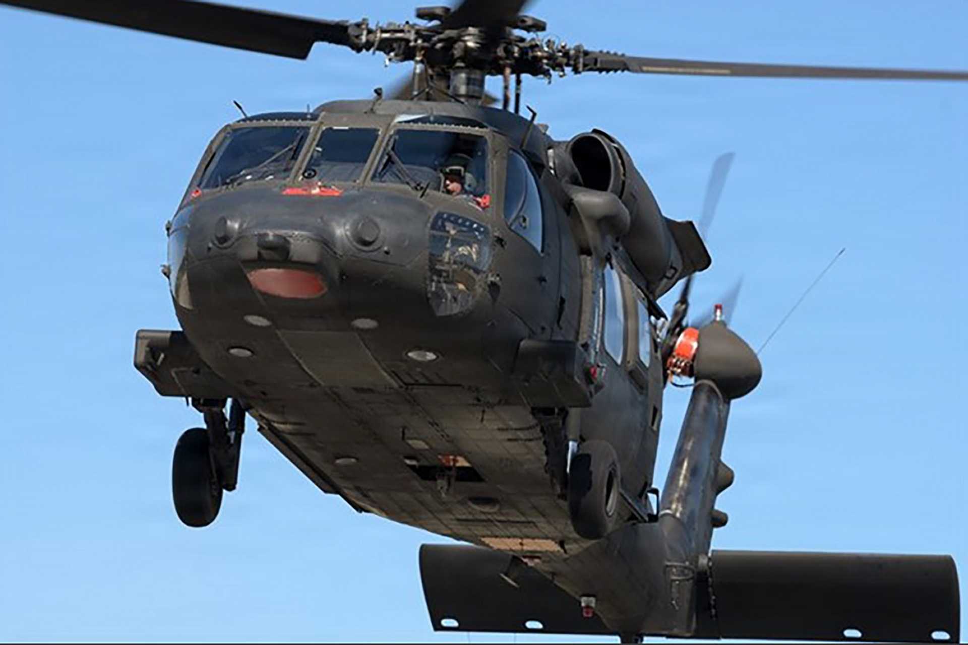 美国陆军订购三架 UH-60MX 黑鹰直升机以扩大自主飞行测试直升机自主飞行黑鹰