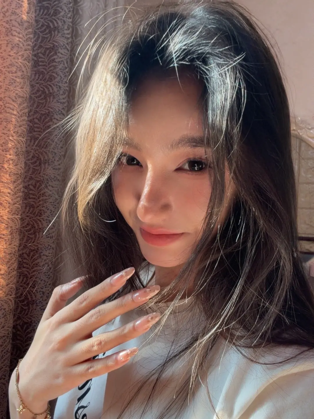 朝朝暮暮 岁岁年年。