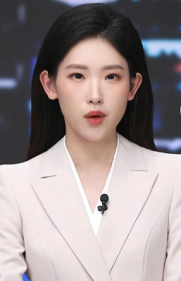 银行取款新规引发热议，
你的取钱体验还好吗？

最近去银行办理取款业务，是否感受