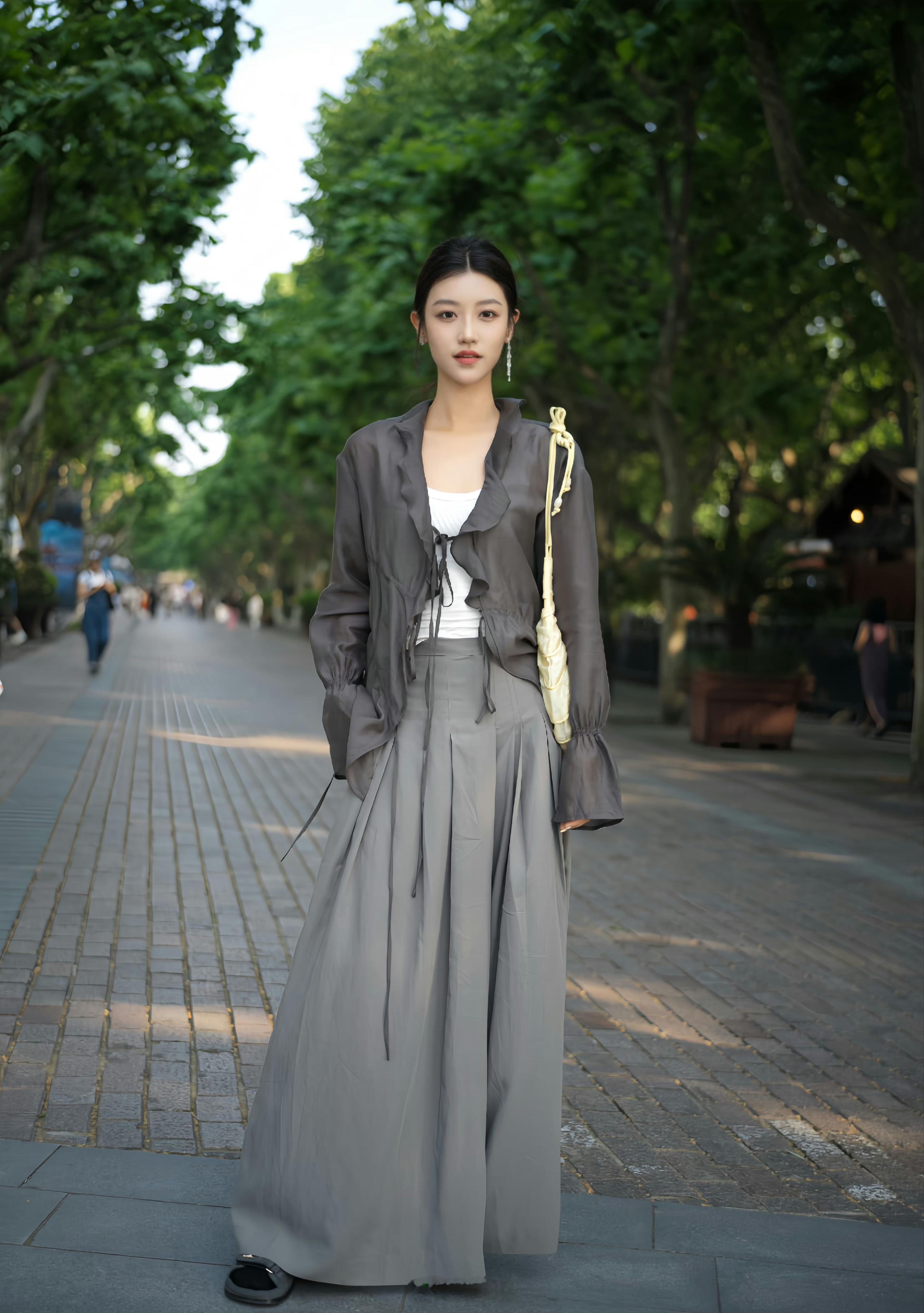 气质十足的美女 ​​​