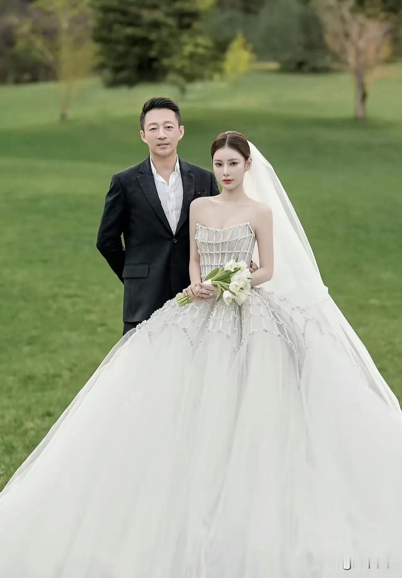 突然发现：汪小菲和马筱梅的结合才是天造地设的一对！理由如下：

第一：双方都是二