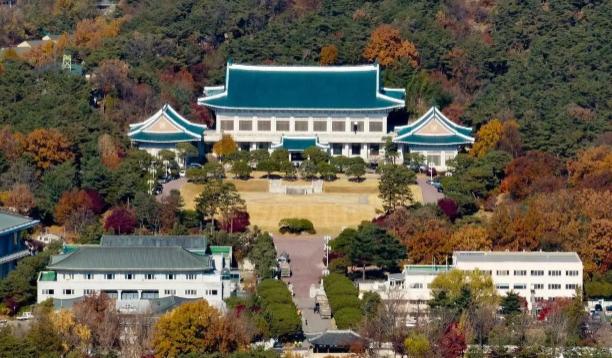 韩国宣布迁都大计，中央机关限时搬出首尔，南下避开38线兵锋？10月13日，韩国公