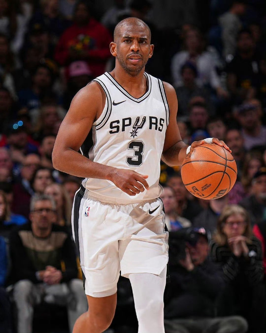 NBA总经理投票-【哪位现役球员将来会成为更优秀的主教练】1. 快船保罗– 27