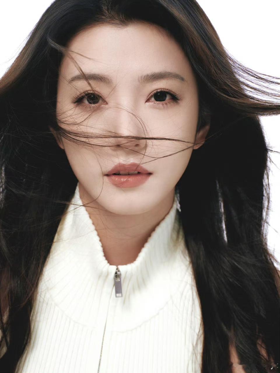 生辰立，辞旧序。
伴云栖，赴新岁。