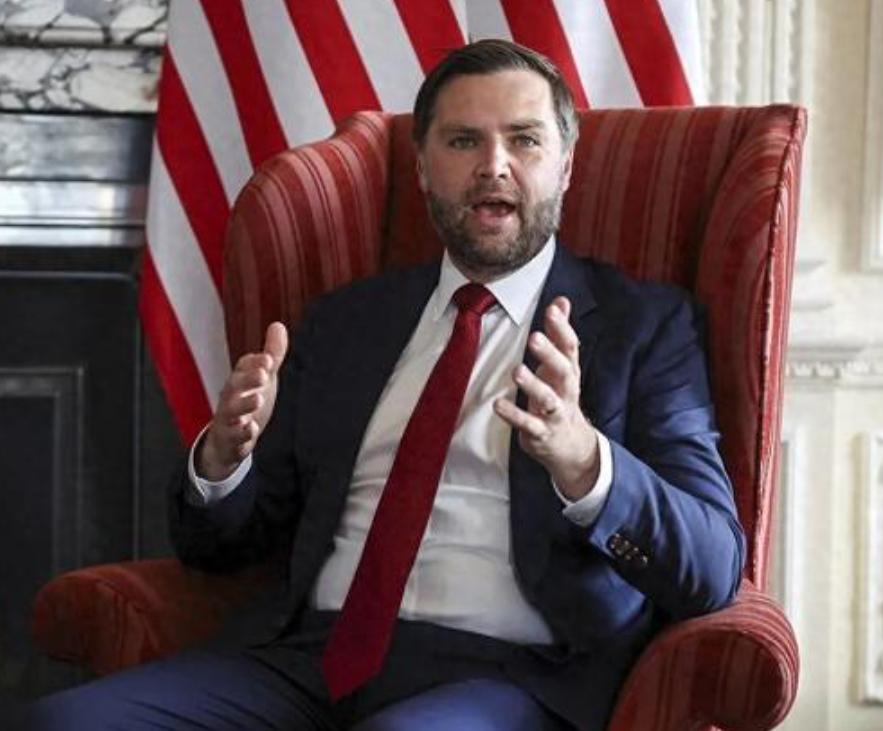 美伊谈判破裂，特朗普最怕的一幕将至，哈里斯：中国正悠闲看着！

4月12号上午，