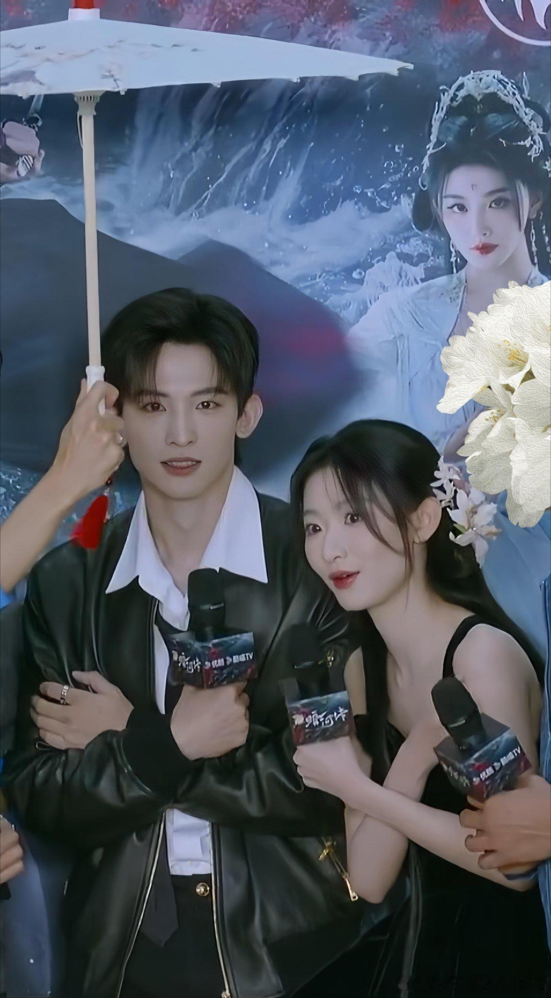 常华森杨雨潼我对你们也十分中意小神医跟喆叔开玩笑说喜欢苏昌河，结果正主当场接话，