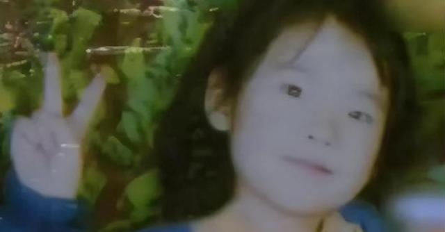 西安一名6岁女童被拐卖，九年她隐忍不发，每天背自己的家庭地址，偷偷攒下来500多