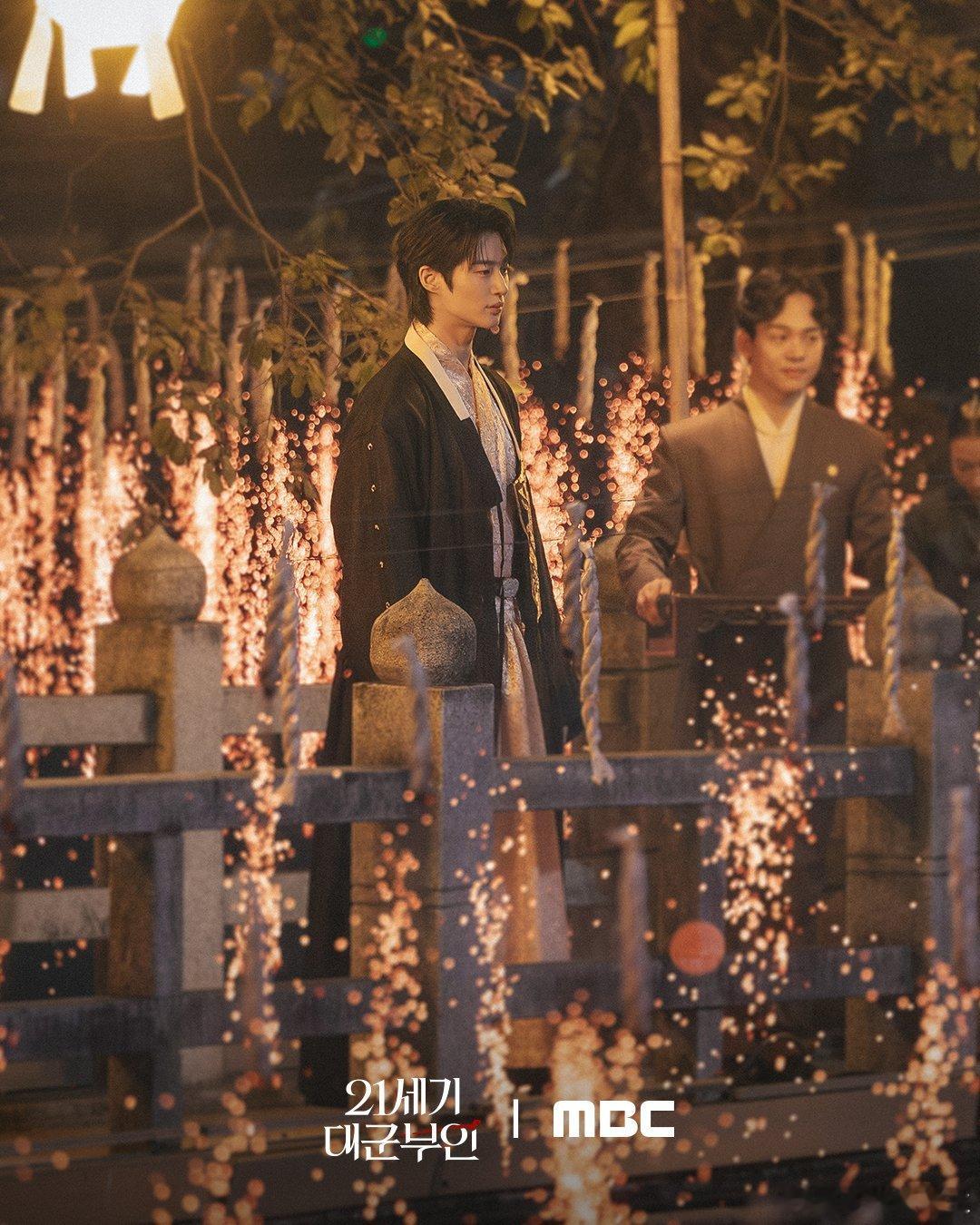 21世纪大君夫人  IU x 边佑锡 迫不及待想见成熙周和李安大君了🤩 