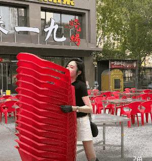 先喝一瓶再干活[啤酒]