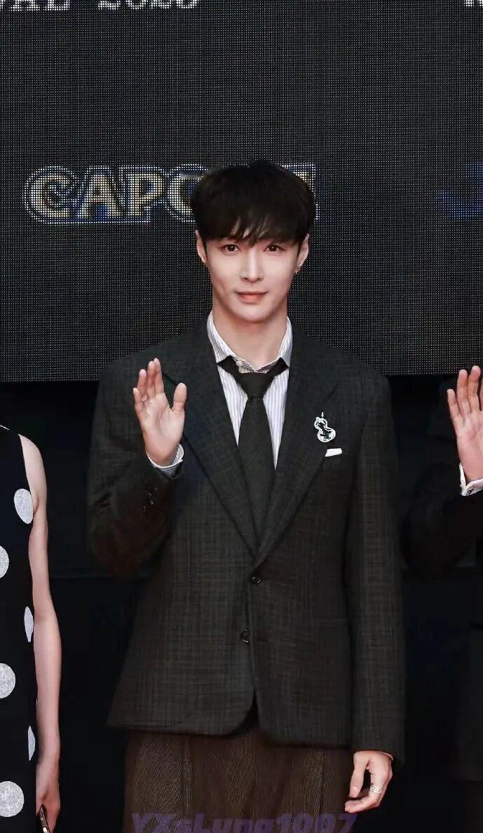 张艺兴参加东京国际电影节走红毯生图状态怎么样 ​​​