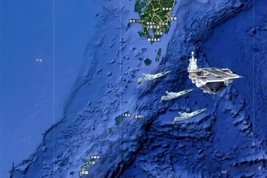 12月8日晚上的最新消息，现在他来了，第一条：辽宁舰北上绕琉球，对日威慑亮实招