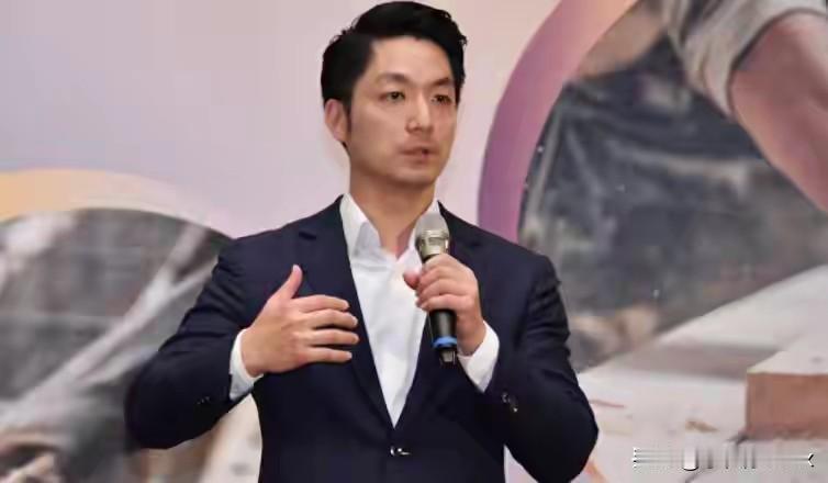 现在网上又出现一批为[机智]“蒋万安”借尸还魂的，丧钟敲的震天响……
[发怒]说