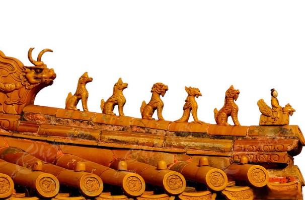 古建筑屋脊上的 “十兽”，其实是 “骑凤仙人 + 十个小兽”，可不是随便能摆的！