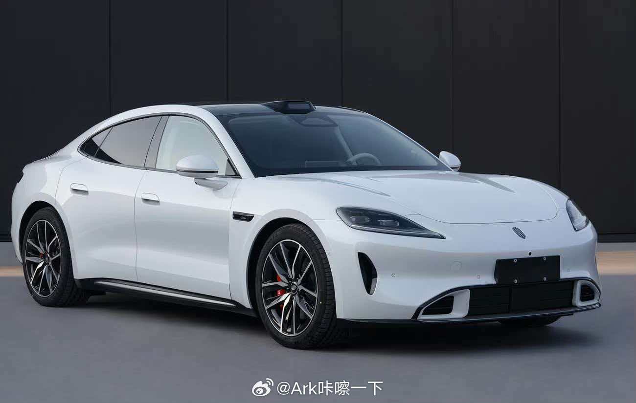 尚界Z7有不少系列，不仅有猎装的Z7T，还有Ultra车型，车长5.03米，全系