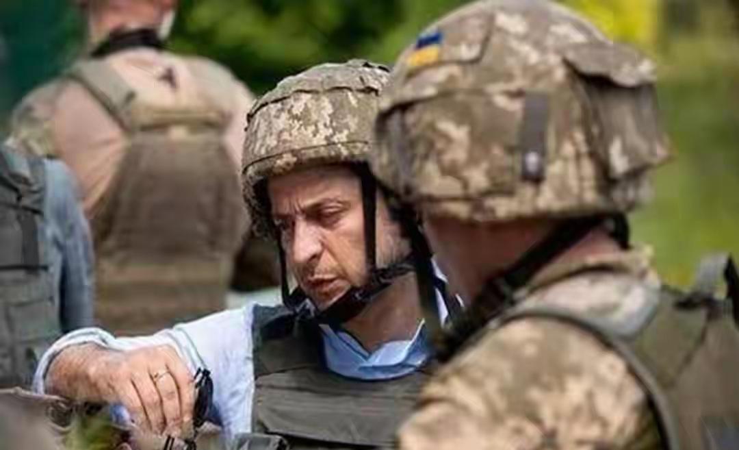 戏剧性反转！基辅替俄罗斯发声，法国痛骂白宫，德国总统炮轰美国