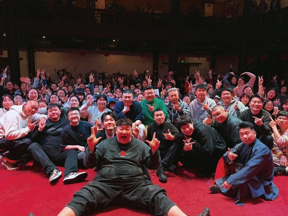 这张照片拍的真好。 