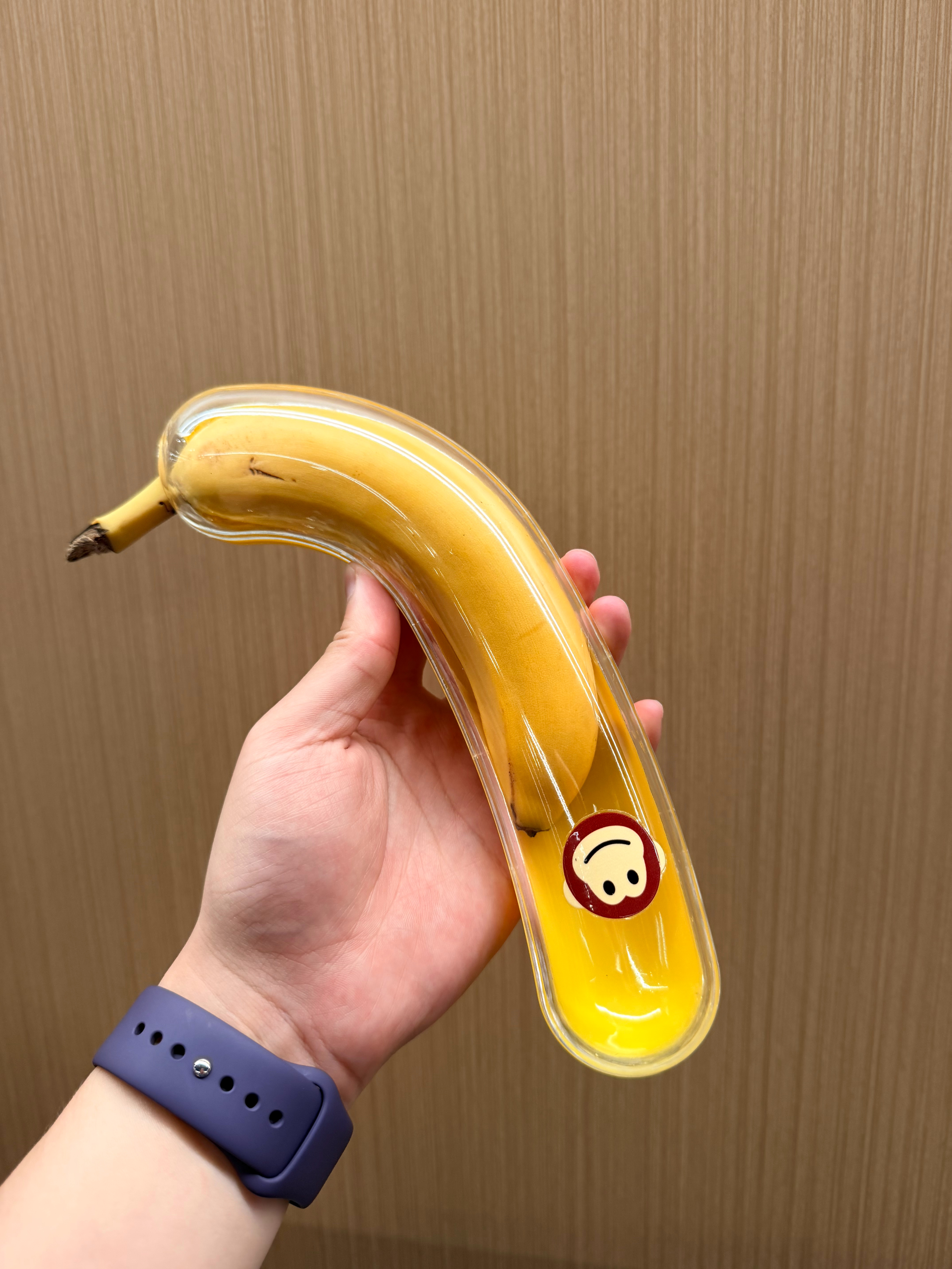 因为最近在锻炼要快速补充就买了一个香蕉保护盒原来是真的可以做到不同香蕉都能放进去