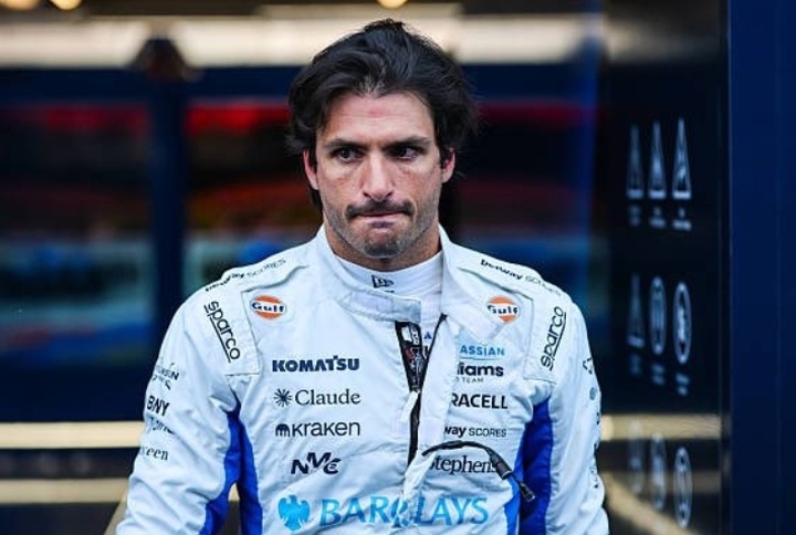 F1 塞恩斯：前半赛季糟糕透顶，夏休期我必须决定未来！F1 2026年F1赛季 