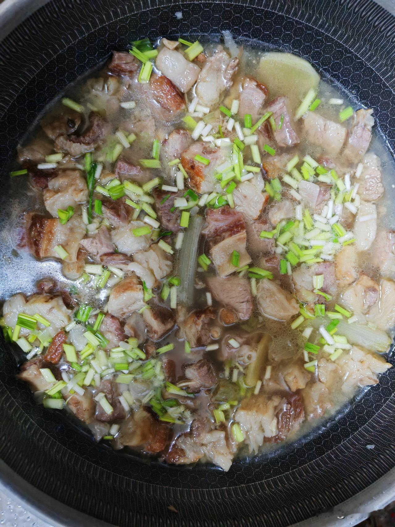 来壹套谋食养命，等一运扭转乾坤。
​只为一碗好汤！