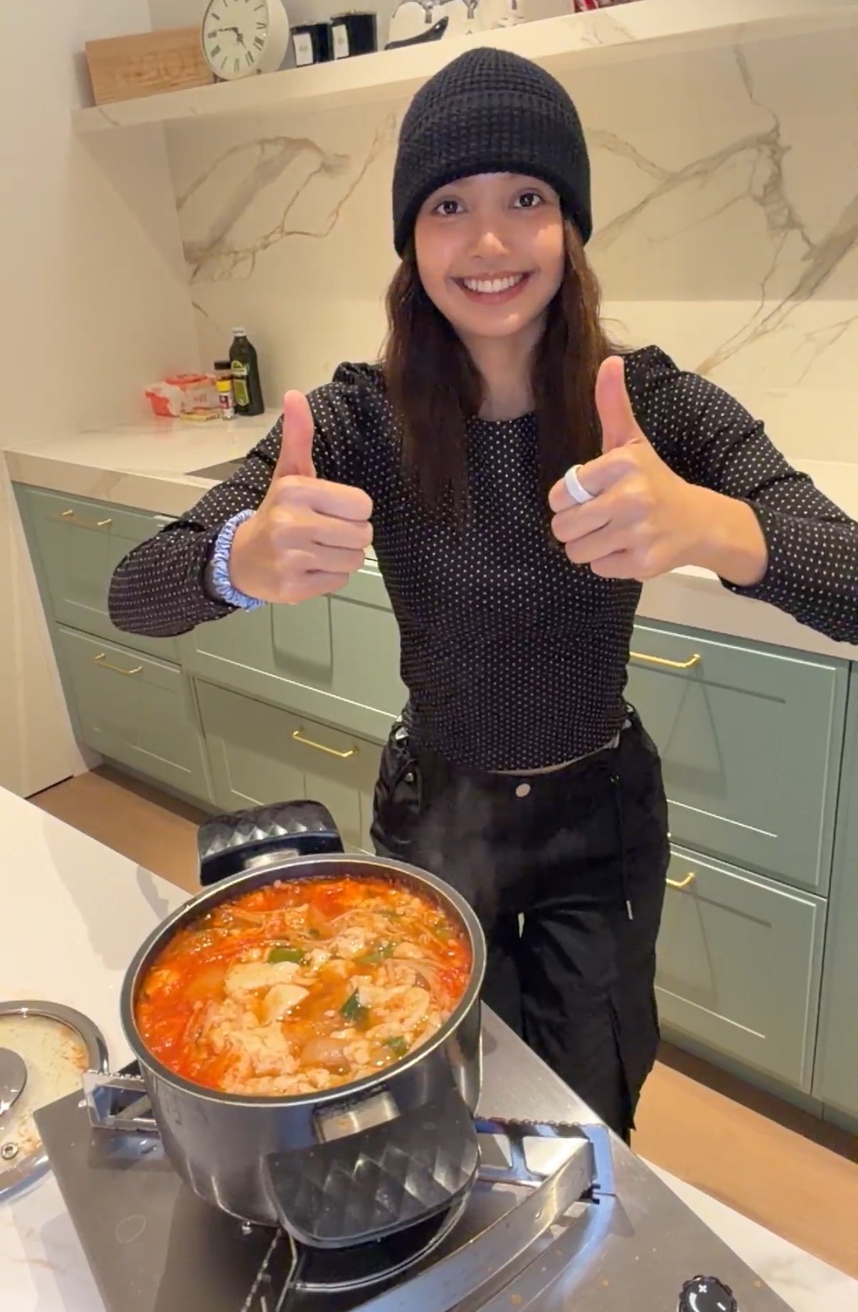 我做饭blackpink： 