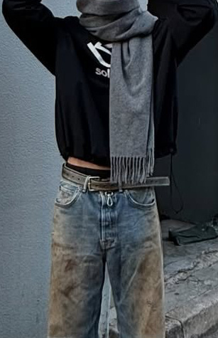 一会儿这样一会儿那样 真让人不知道怎么对他🥲 