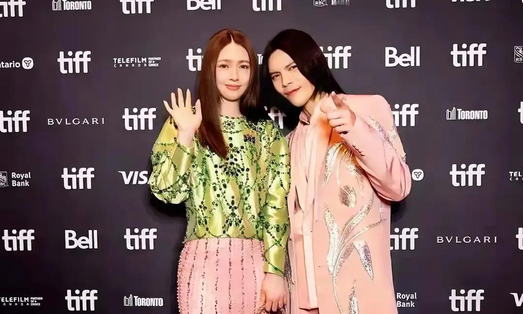 别再脑补豪门逼生剧本了！郭碧婷在台北采访时砸出一句话：“没人逼我生娃——是我自己