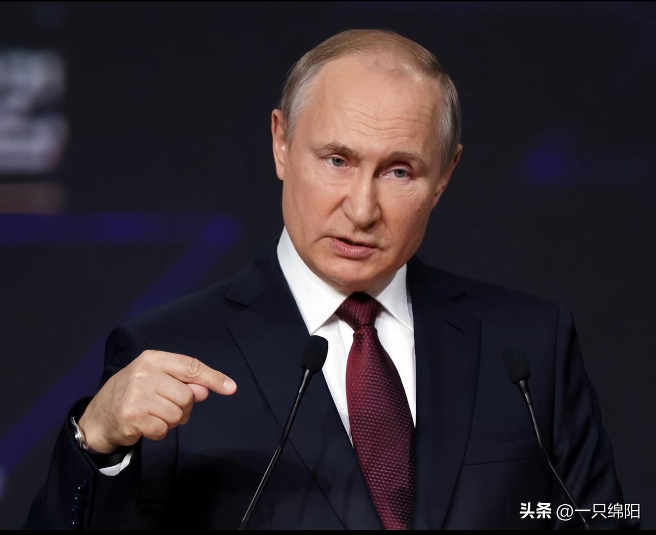 又是一条快讯！又是一条快讯！

俄罗斯普京总统公开表态：

考虑主动不向欧洲供应