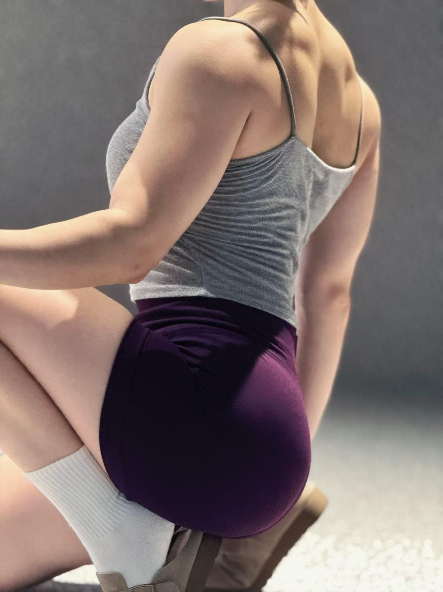 很外向，上班想做老板的位置（买课找我）