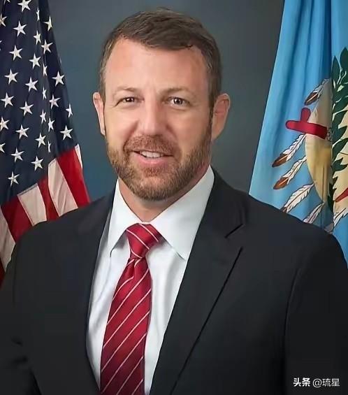 美国宪法为什么禁止兼任？也就是美国为什么不允许一个人既任行政官又当国会议员（民代