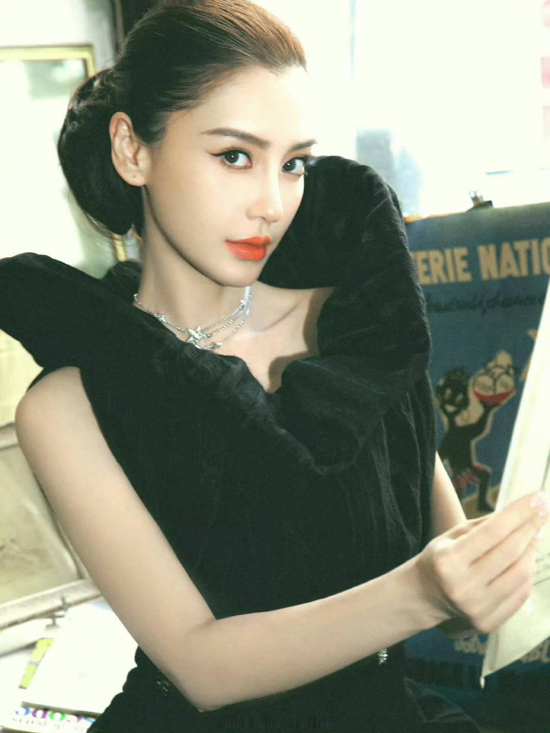 Angelababy85花首个钻超 Angelababy是很美[憧憬]23年8月