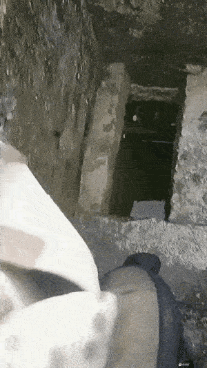 这种厕所上的心惊肉跳的